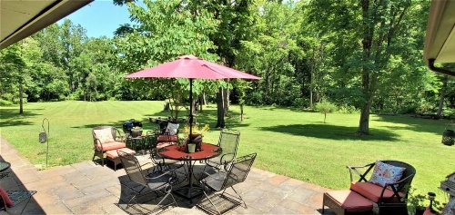 Amos`s Willow Bend Stone Cottage image 33